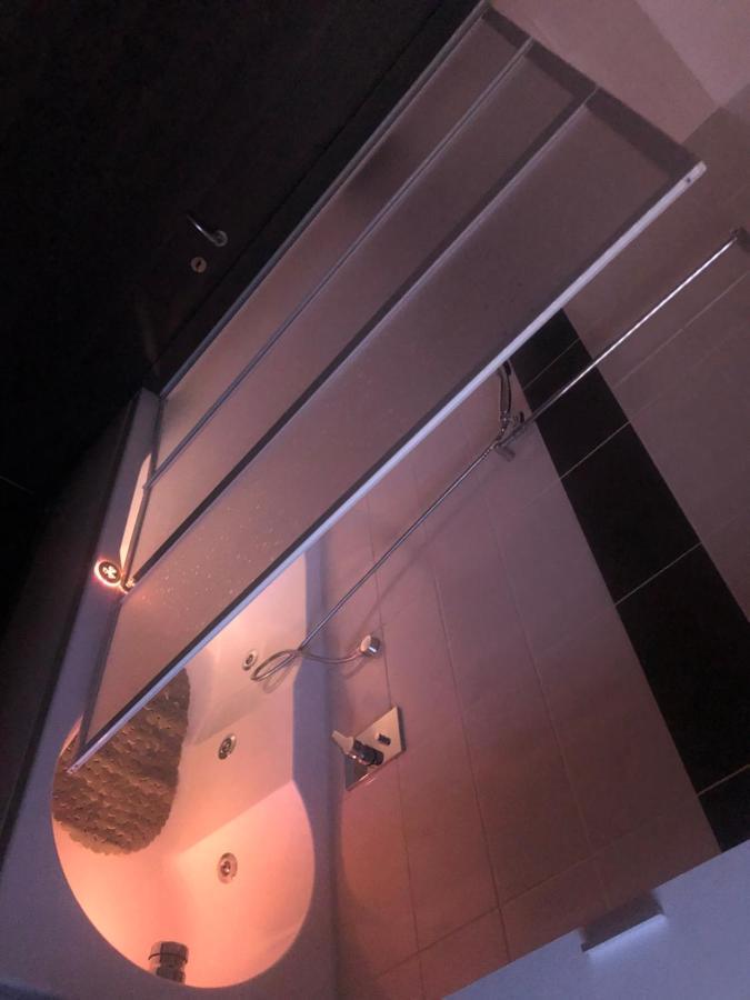 "La Bella Della Cappuccina" Casa Con Parcheggio Interno Gratuito Daire Domodossola Dış mekan fotoğraf